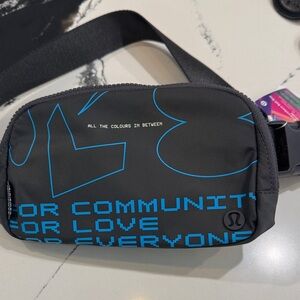 lululemon athletica Black Belt Bag with Blue Accents